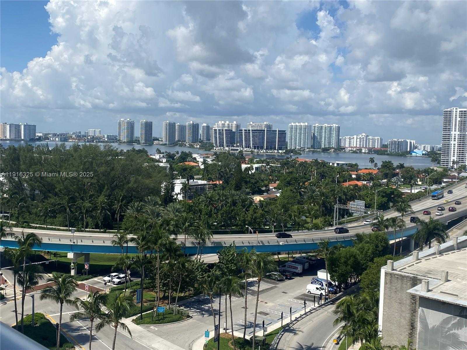 Small Image of 19201 COLLINS AVE #733, Sunny Isles Beach Number 24