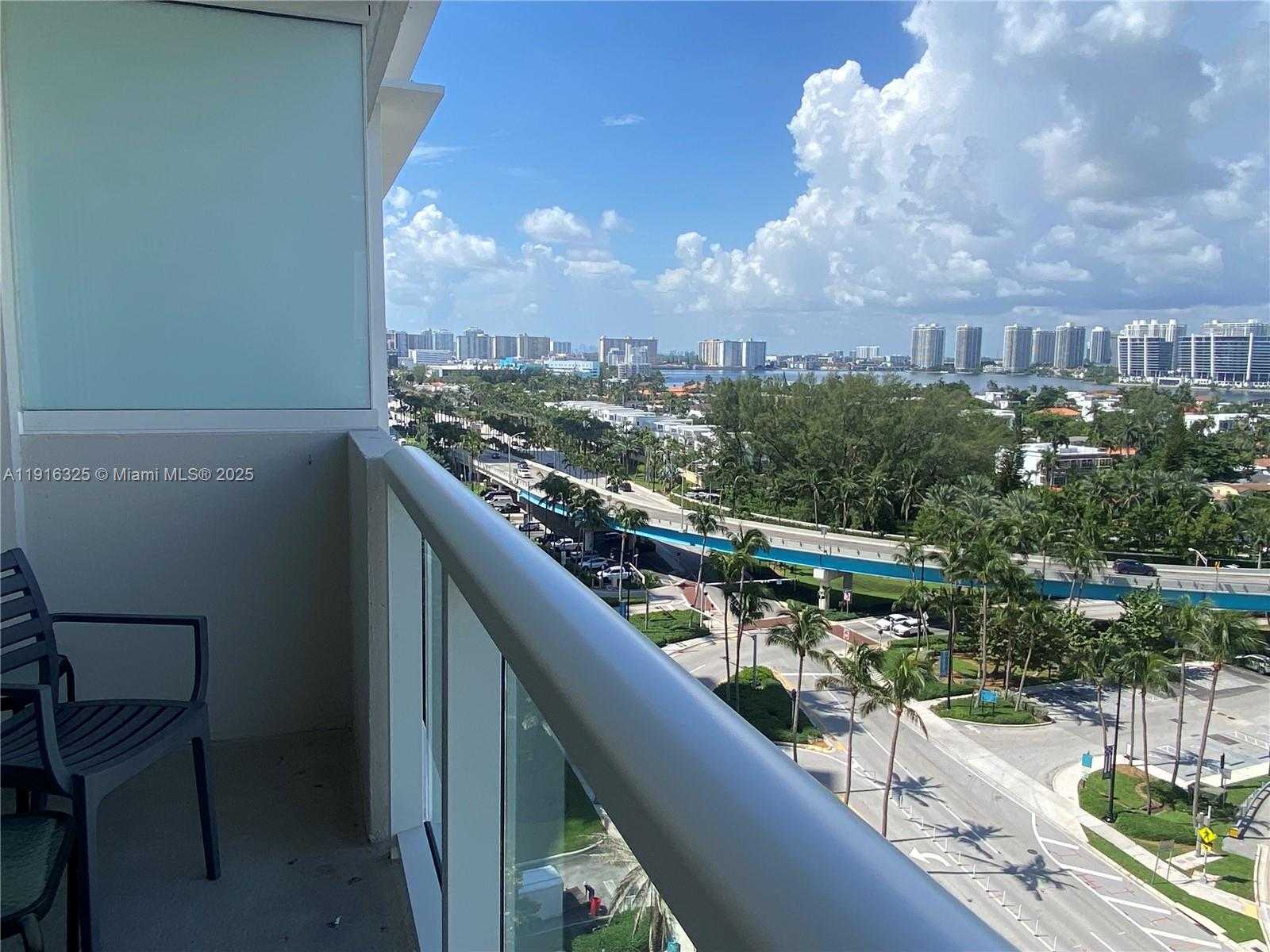Small Image of 19201 COLLINS AVE #733, Sunny Isles Beach Number 25