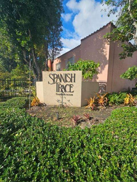 Small Image of 10824 NORTH KENDALL DR #S27, Miami Number 1