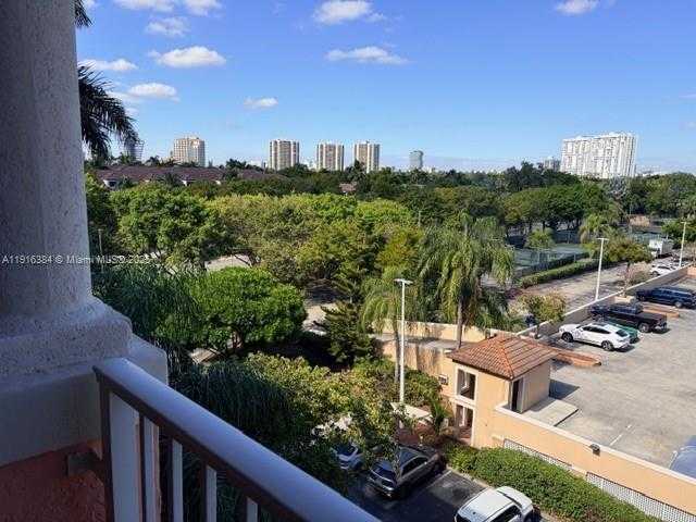 Small Image of 19501 EAST COUNTRY CLUB DR #9601, Aventura Number 18