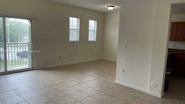 Small Image of 11201 NORTH WEST 83RD ST #205, Doral Number 4