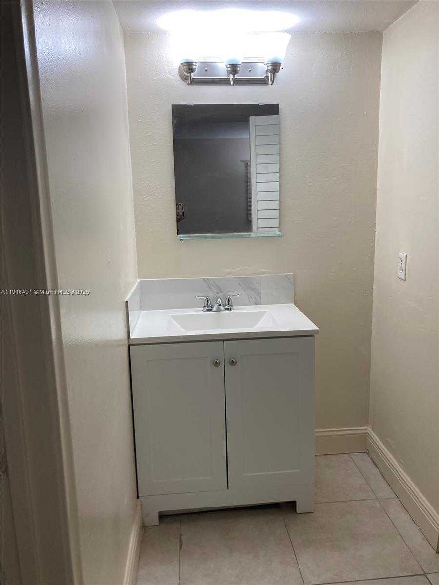 Small Image of 6259 WEST 24TH AVE #101-8, Hialeah Number 4