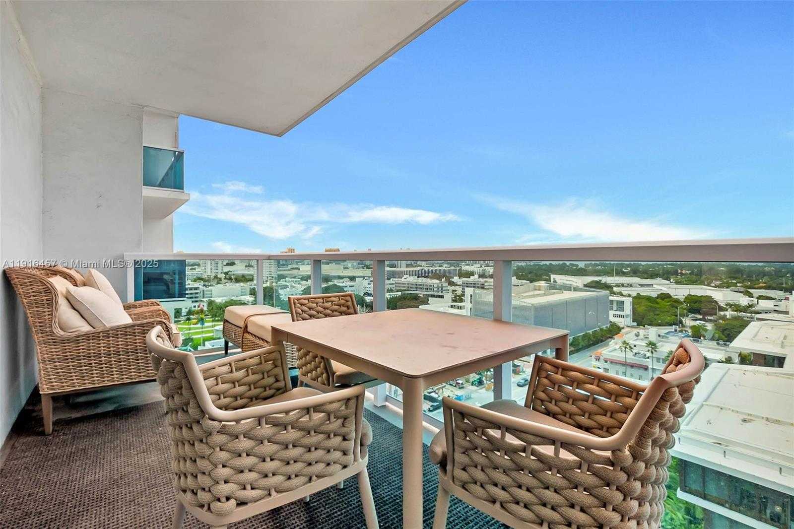 Small Image of 2301 COLLINS AVE #1533, Miami Beach Number 21