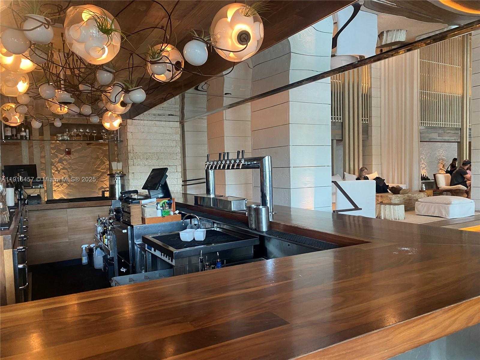 Small Image of 2301 COLLINS AVE #1533, Miami Beach Number 34