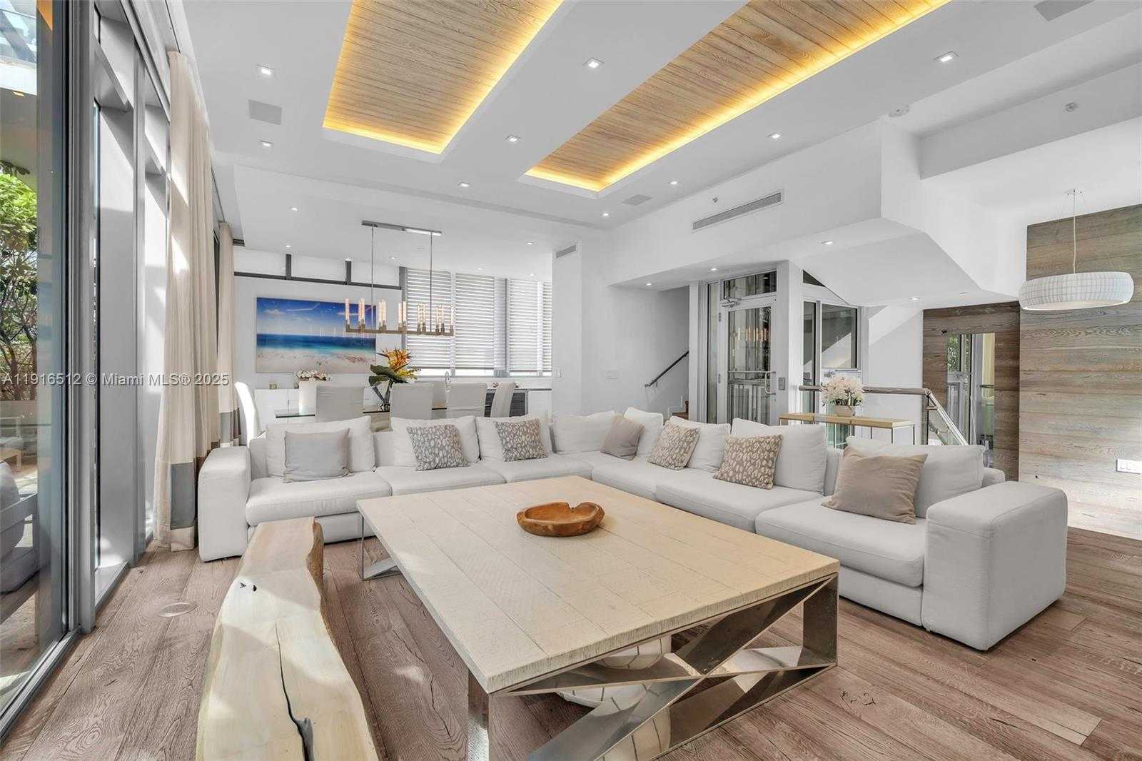 Small Image of 9501 COLLINS AVE #1, Surfside Number 15