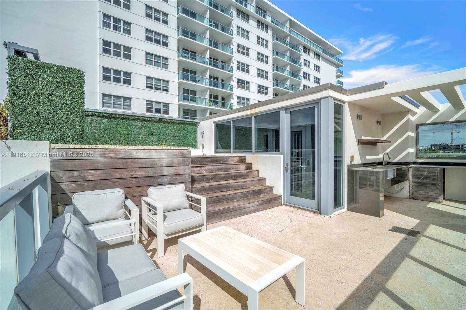 Small Image of 9501 COLLINS AVE #1, Surfside Number 45