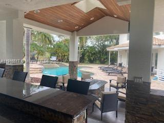 Small Image of 352 KINGFISHER DR, Jupiter Number 28