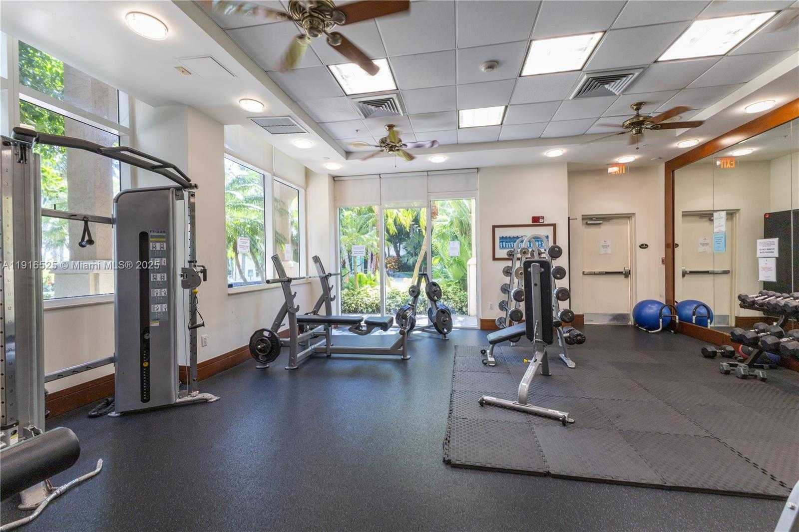 Small Image of 19501 WEST COUNTRY CLUB DR #515, Aventura Number 28