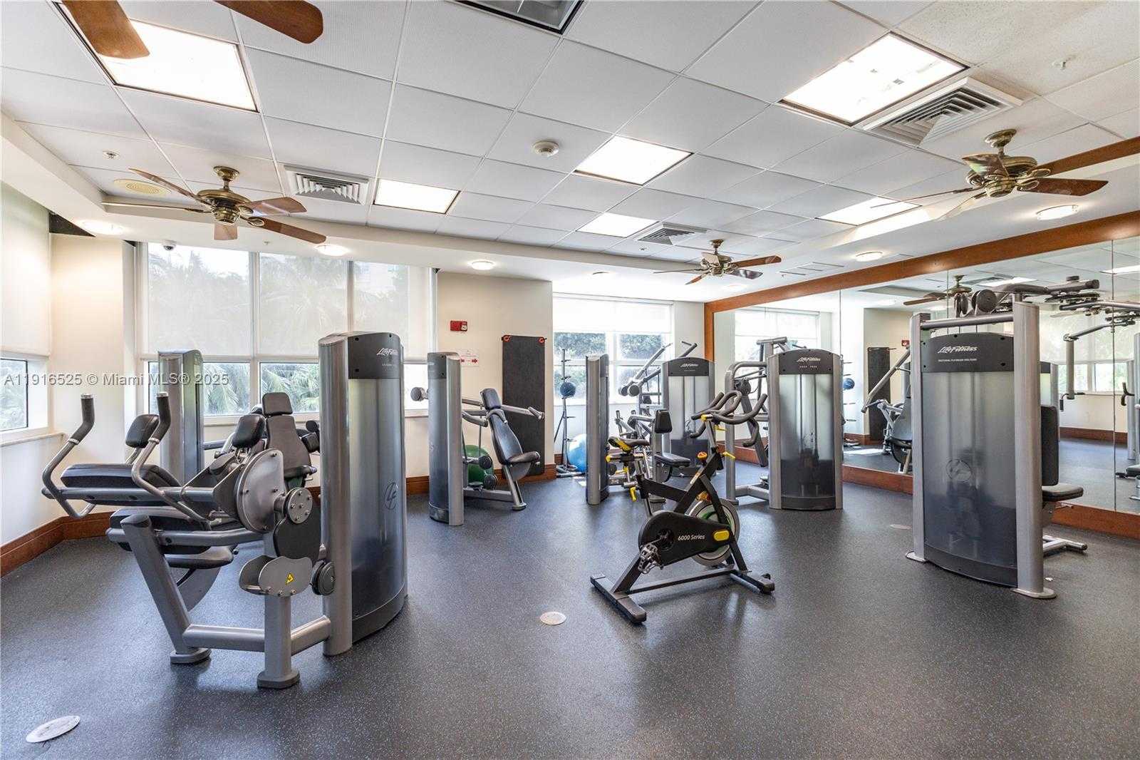 Small Image of 19501 WEST COUNTRY CLUB DR #515, Aventura Number 30