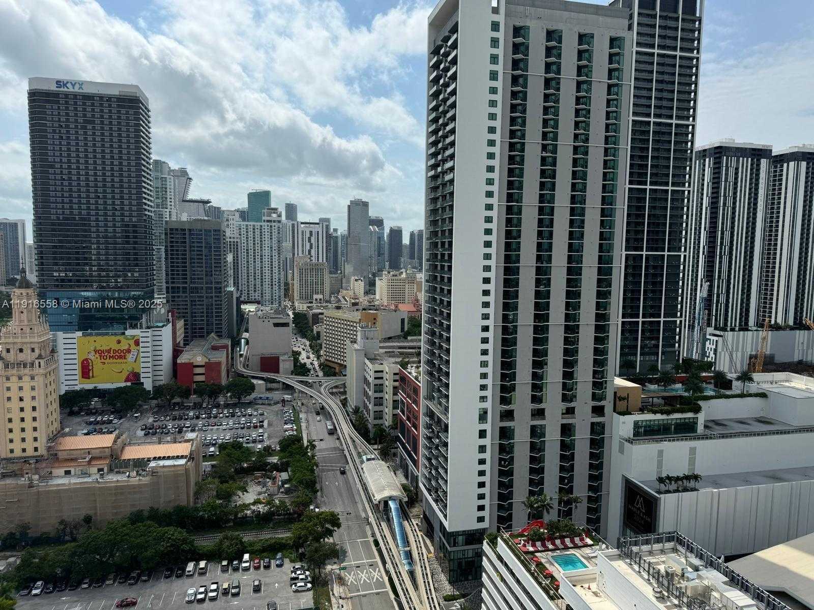 Small Image of 888 BISCAYNE BLVD #2801, Miami Number 19