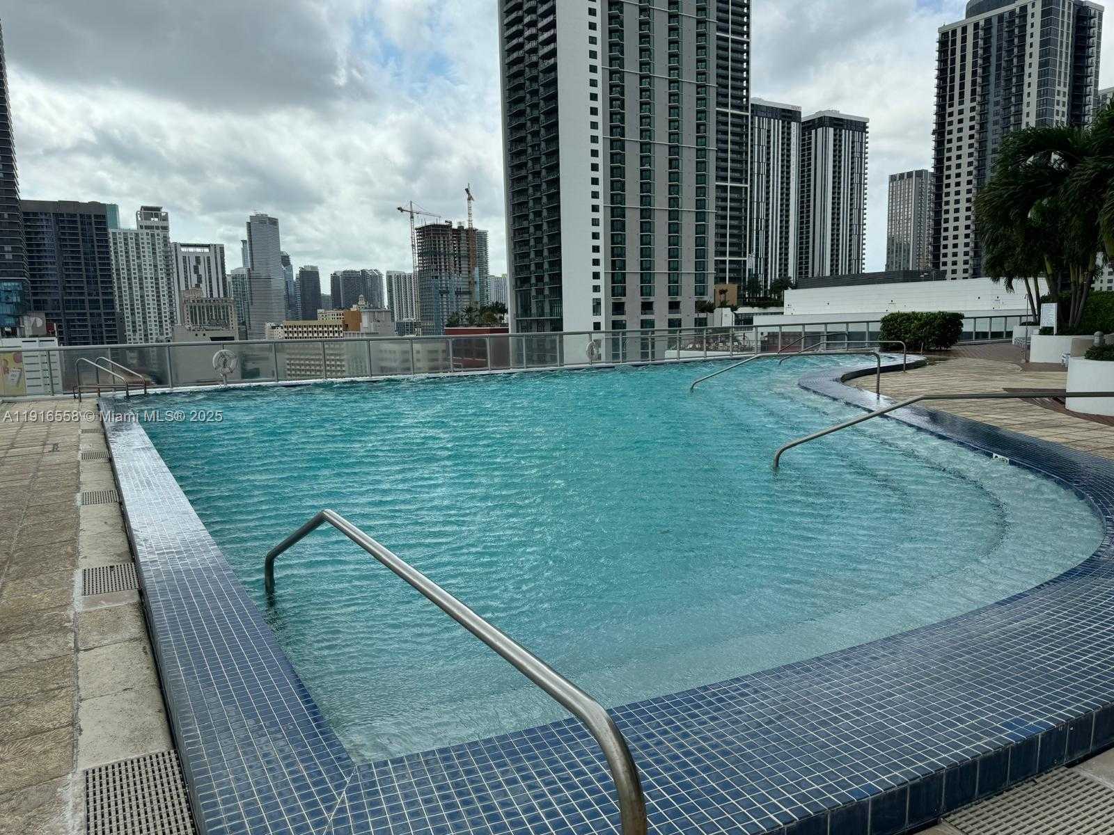 Small Image of 888 BISCAYNE BLVD #2801, Miami Number 30