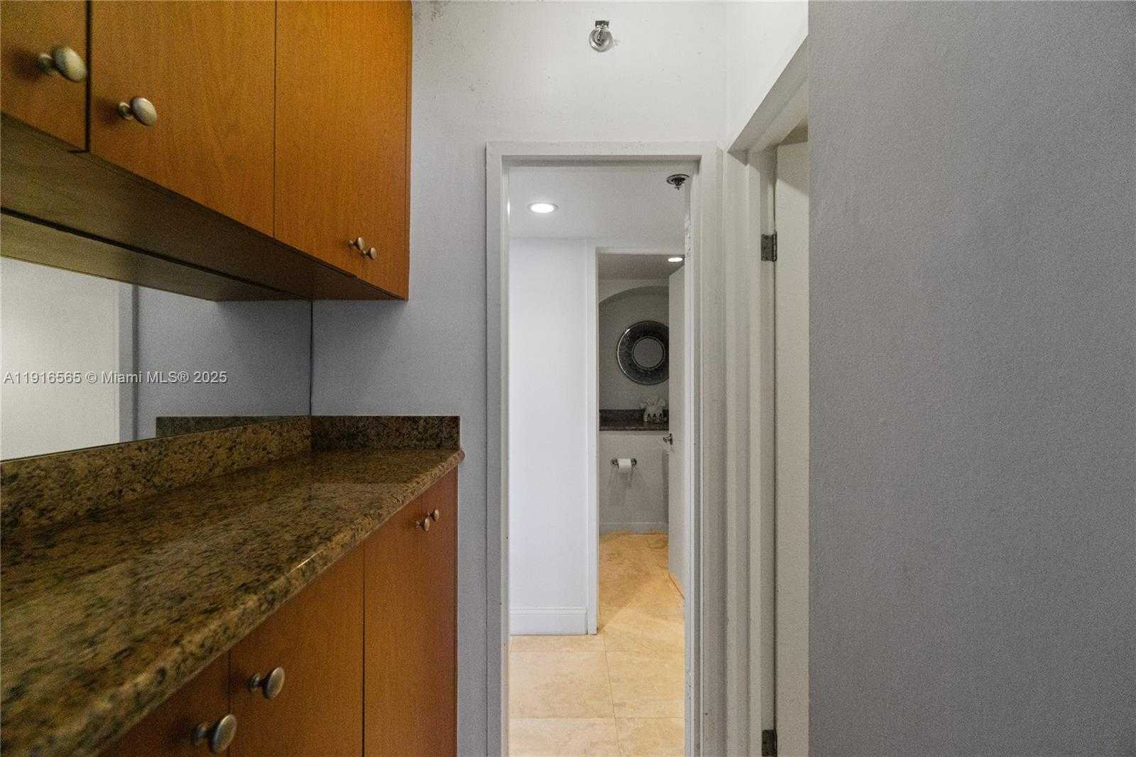 Small Image of 100 LINCOLN RD #847, Miami Beach Number 13