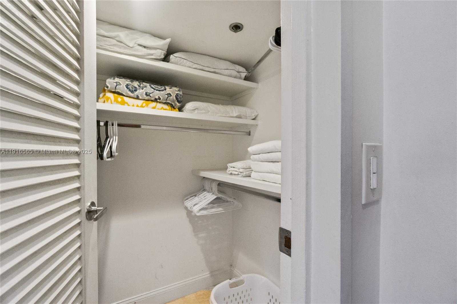 Small Image of 100 LINCOLN RD #847, Miami Beach Number 14