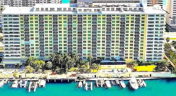 Small Image of 5600 COLLINS AVE #17T, Miami Beach Number 2