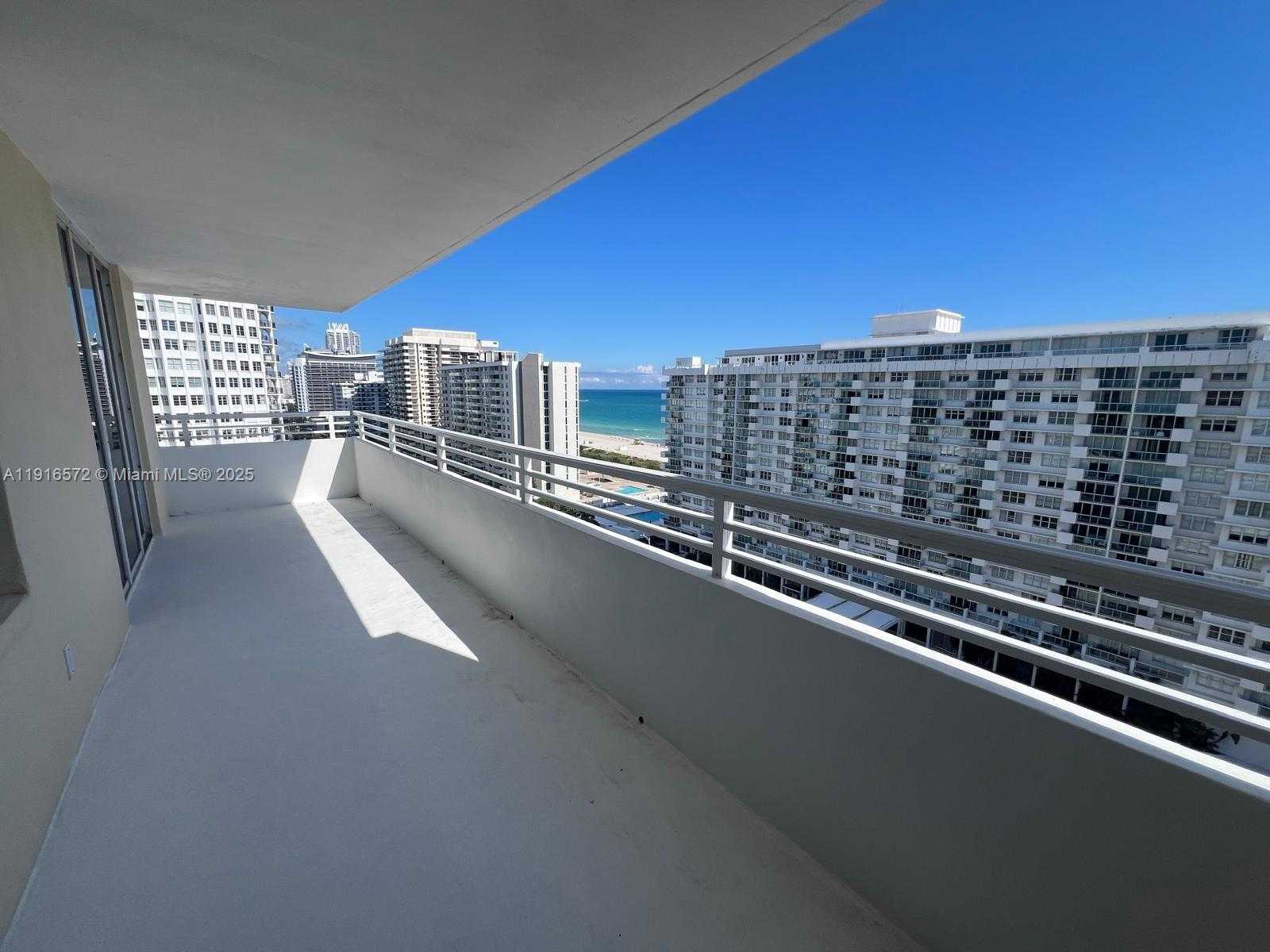 Small Image of 5600 COLLINS AVE #17T, Miami Beach Number 36