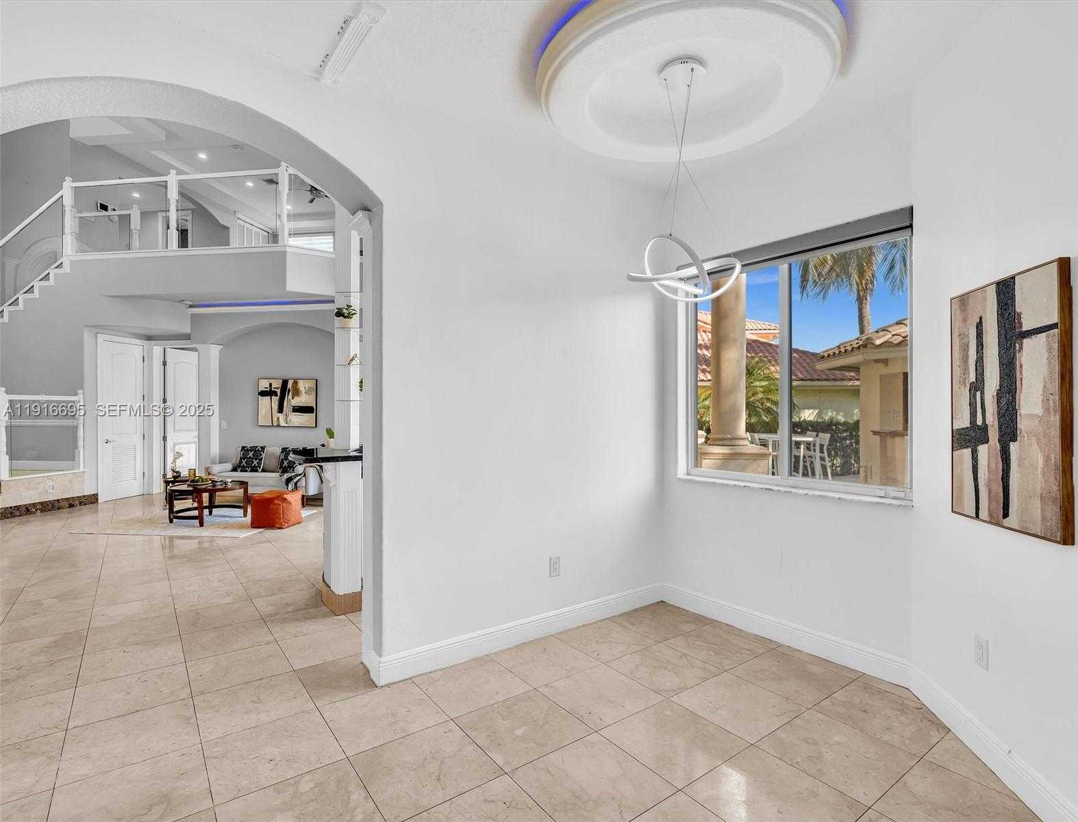 Small Image of 922 WASHINGTON ST, Hollywood Number 17