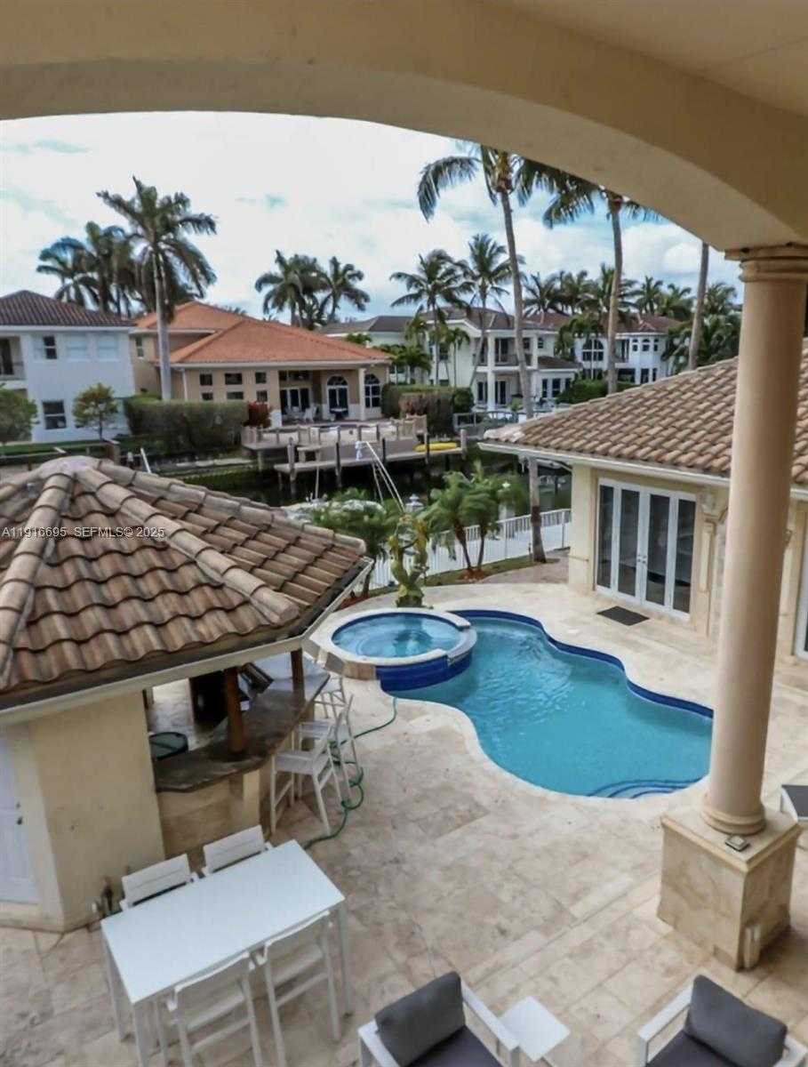 Small Image of 922 WASHINGTON ST, Hollywood Number 42