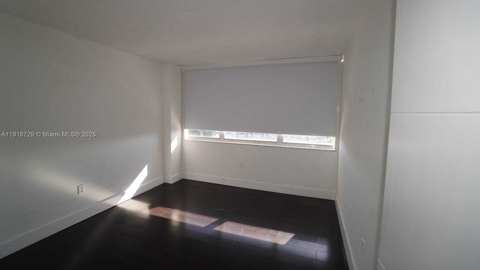 Small Image of 1351 NORTH EAST MIAMI GARDENS DR #915E, Miami Number 10