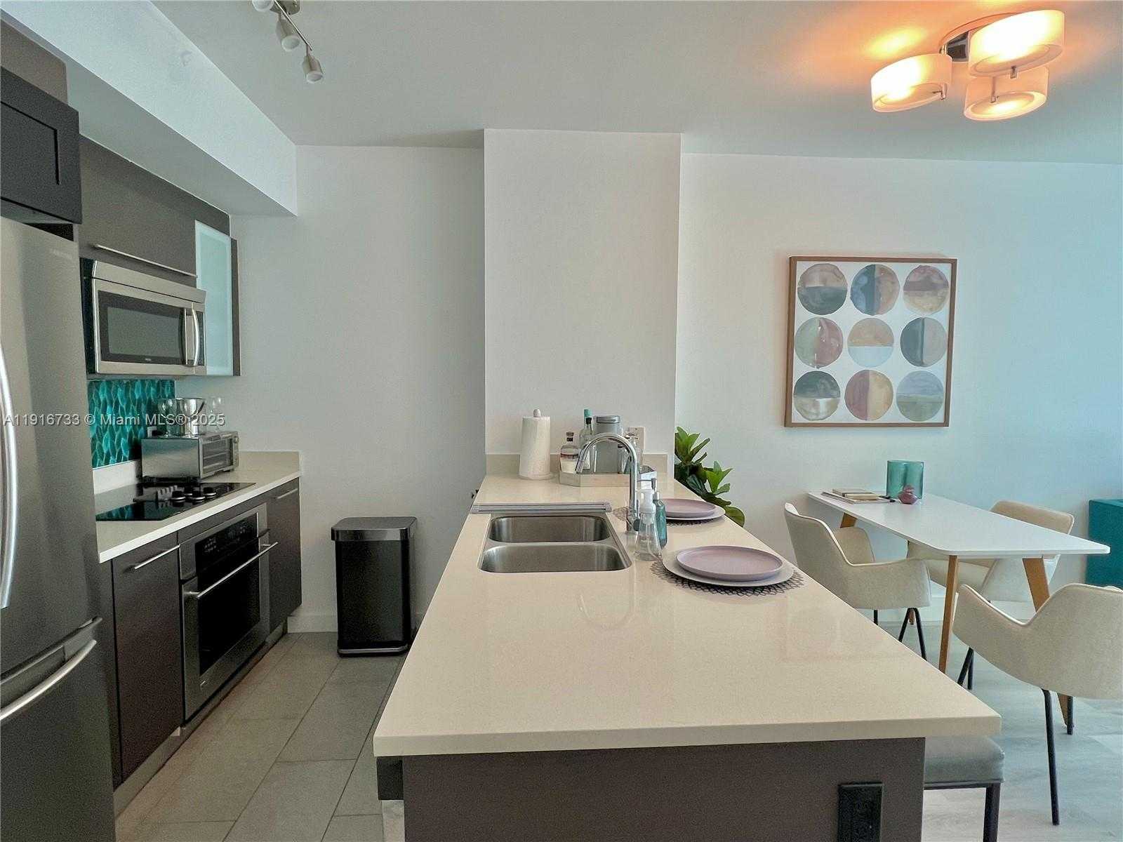 Small Image of 55 SOUTH EAST 6TH ST #2608, Miami Number 2