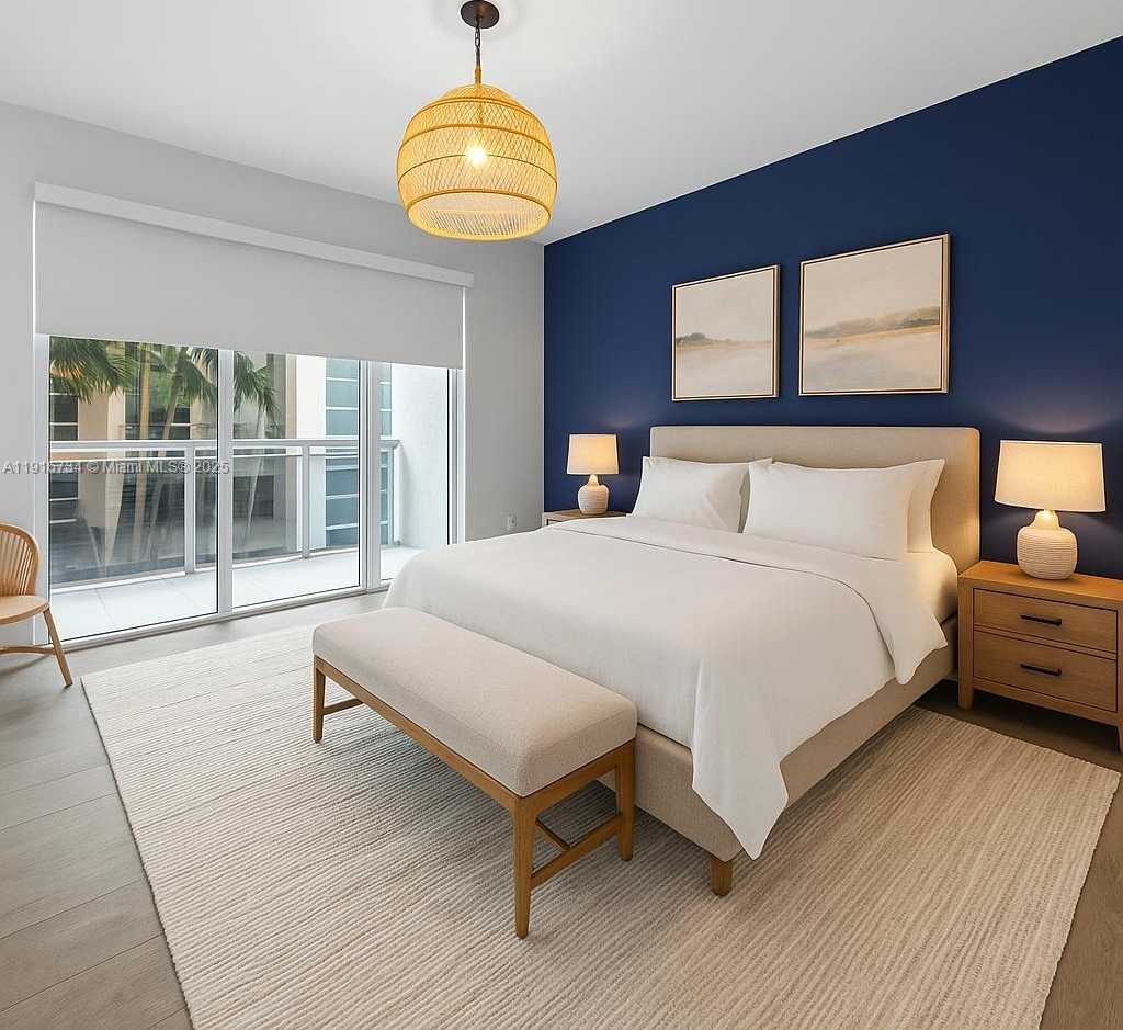 Small Image of 950 BRICKELL BAY DR #200, Miami Number 4