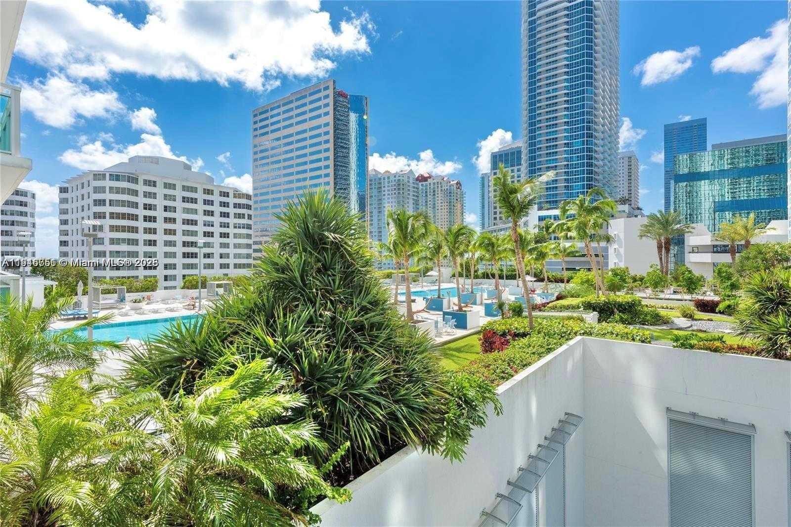 Small Image of 950 BRICKELL BAY DR #1103, Miami Number 12