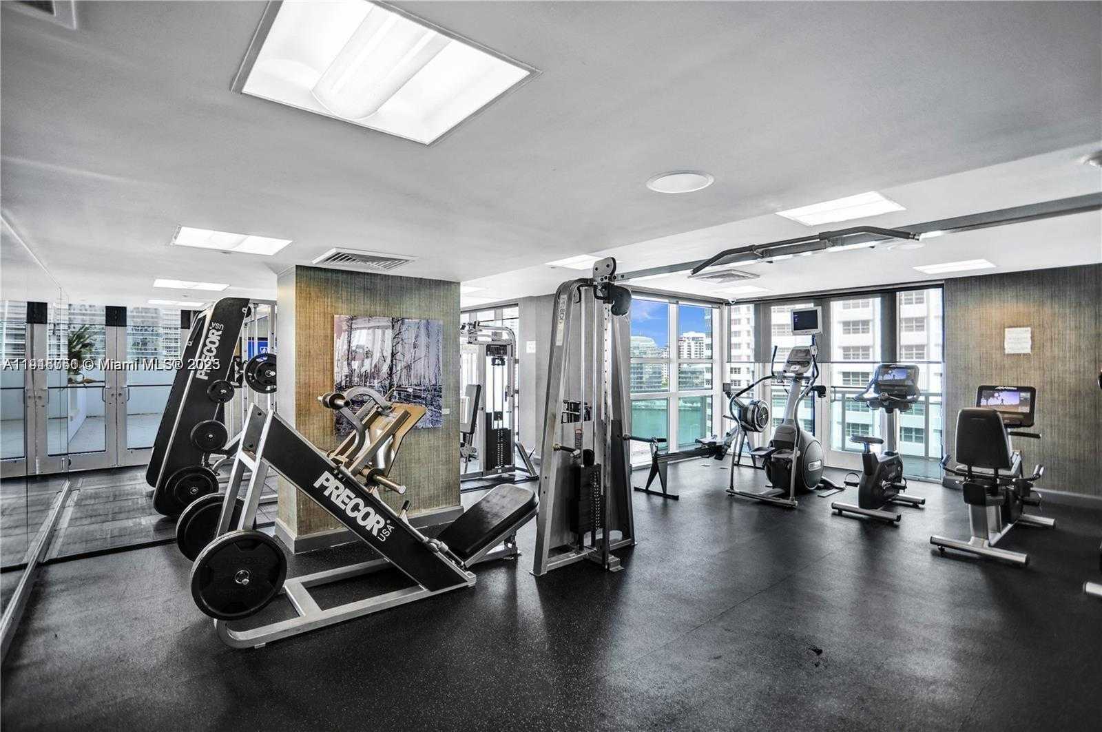 Small Image of 950 BRICKELL BAY DR #1103, Miami Number 25