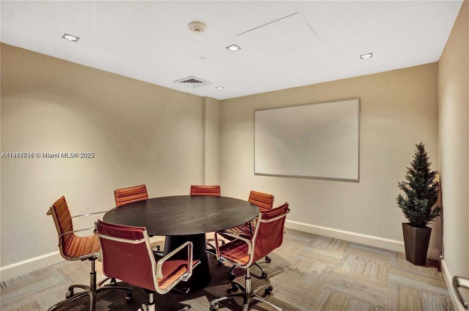 Small Image of 950 BRICKELL BAY DR #1103, Miami Number 30