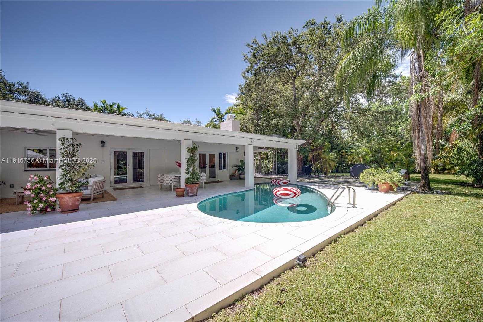 Small Image of 11905 SOUTH WEST 67TH AVE, Pinecrest Number 5