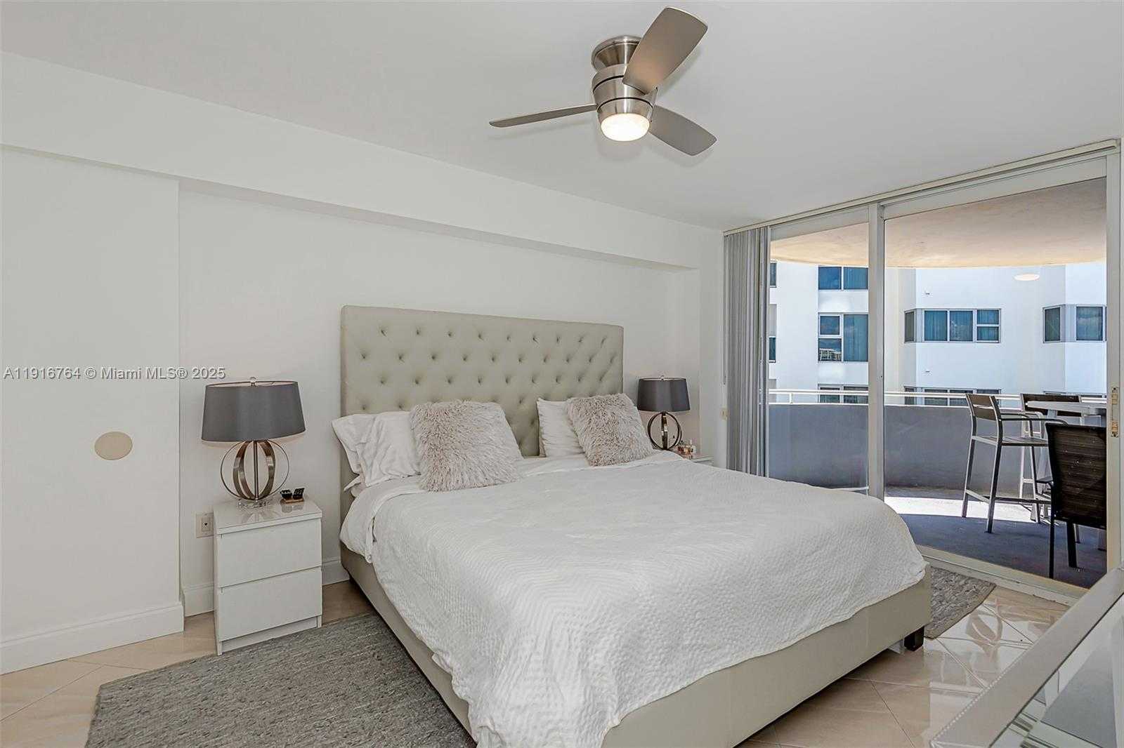 Small Image of 6301 COLLINS AVE #805, Miami Beach Number 18