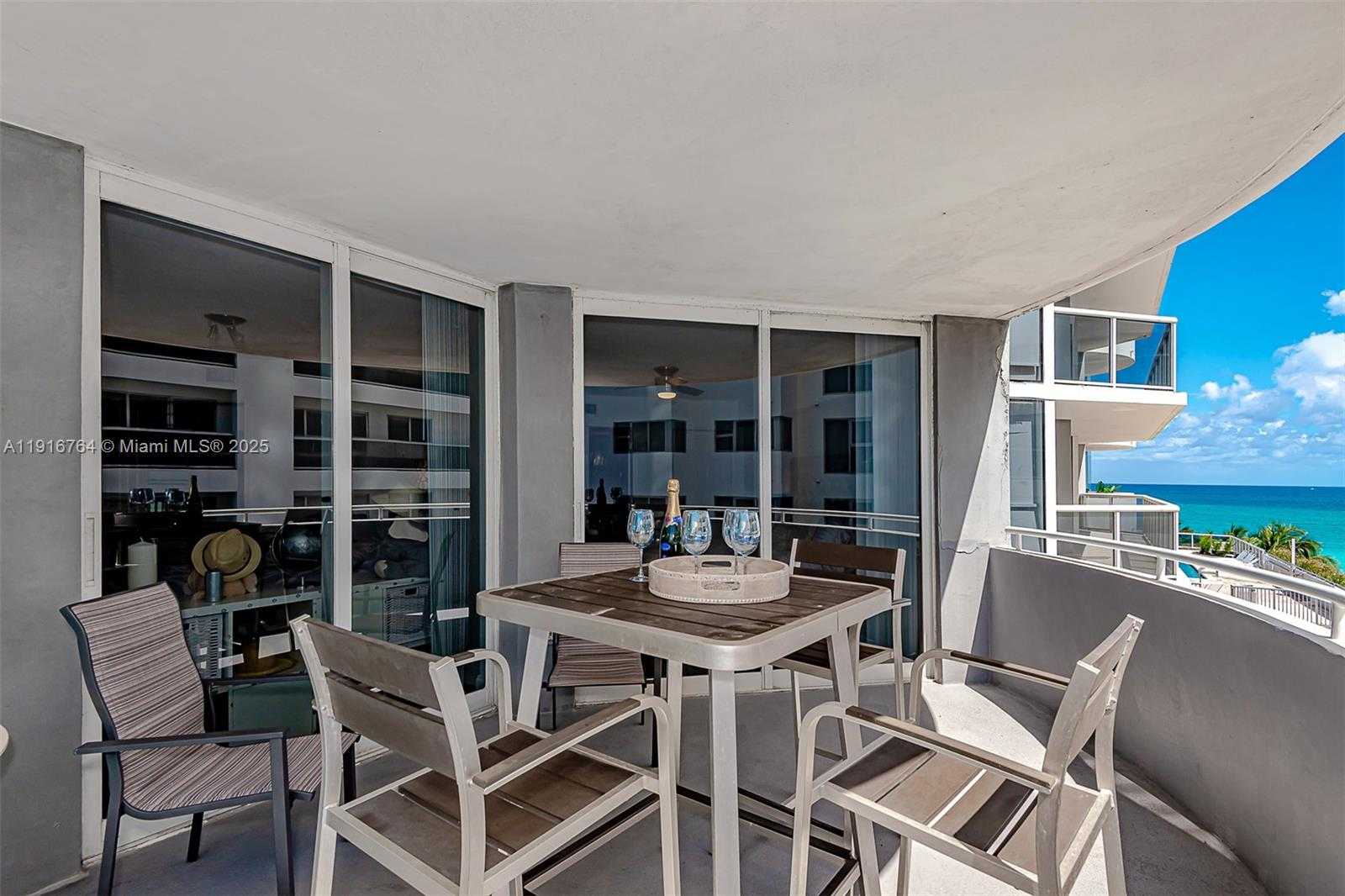 Small Image of 6301 COLLINS AVE #805, Miami Beach Number 24
