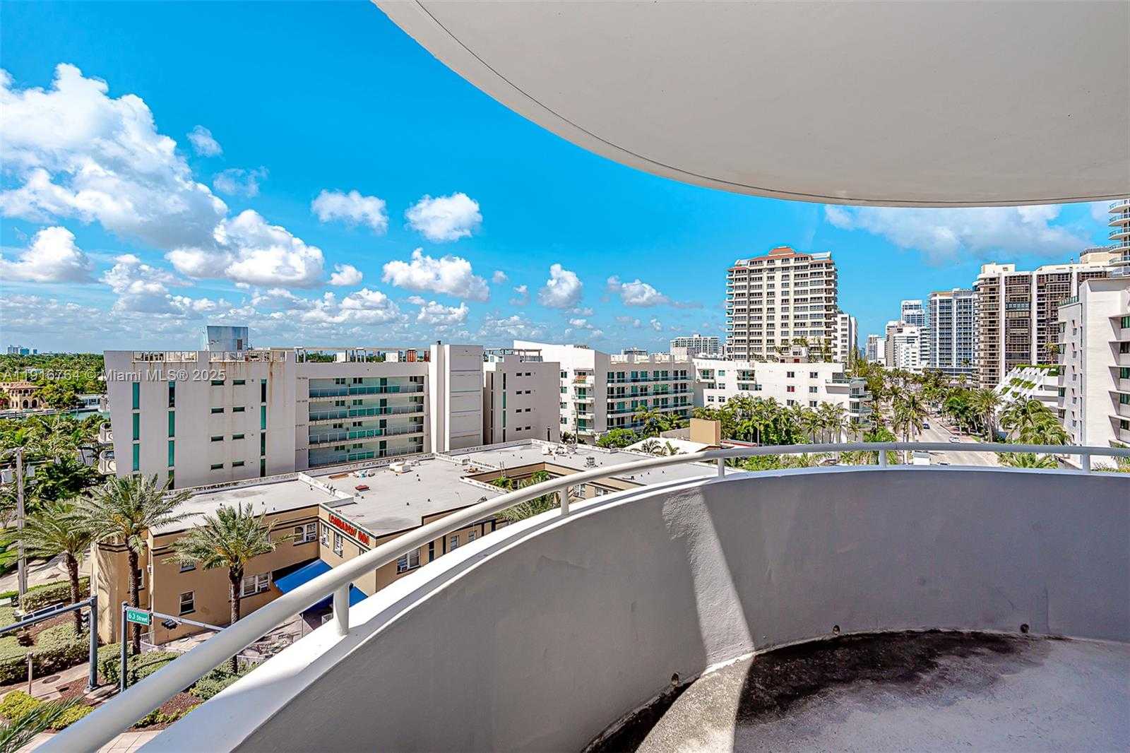 Small Image of 6301 COLLINS AVE #805, Miami Beach Number 26