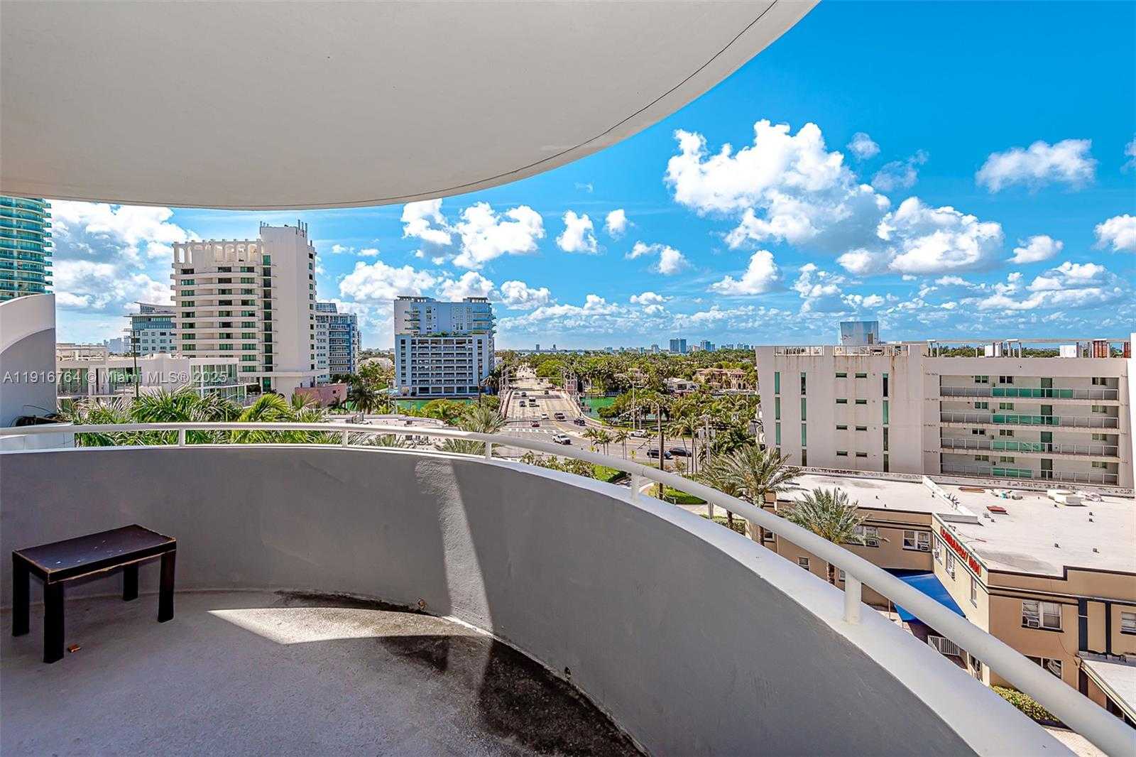 Small Image of 6301 COLLINS AVE #805, Miami Beach Number 27