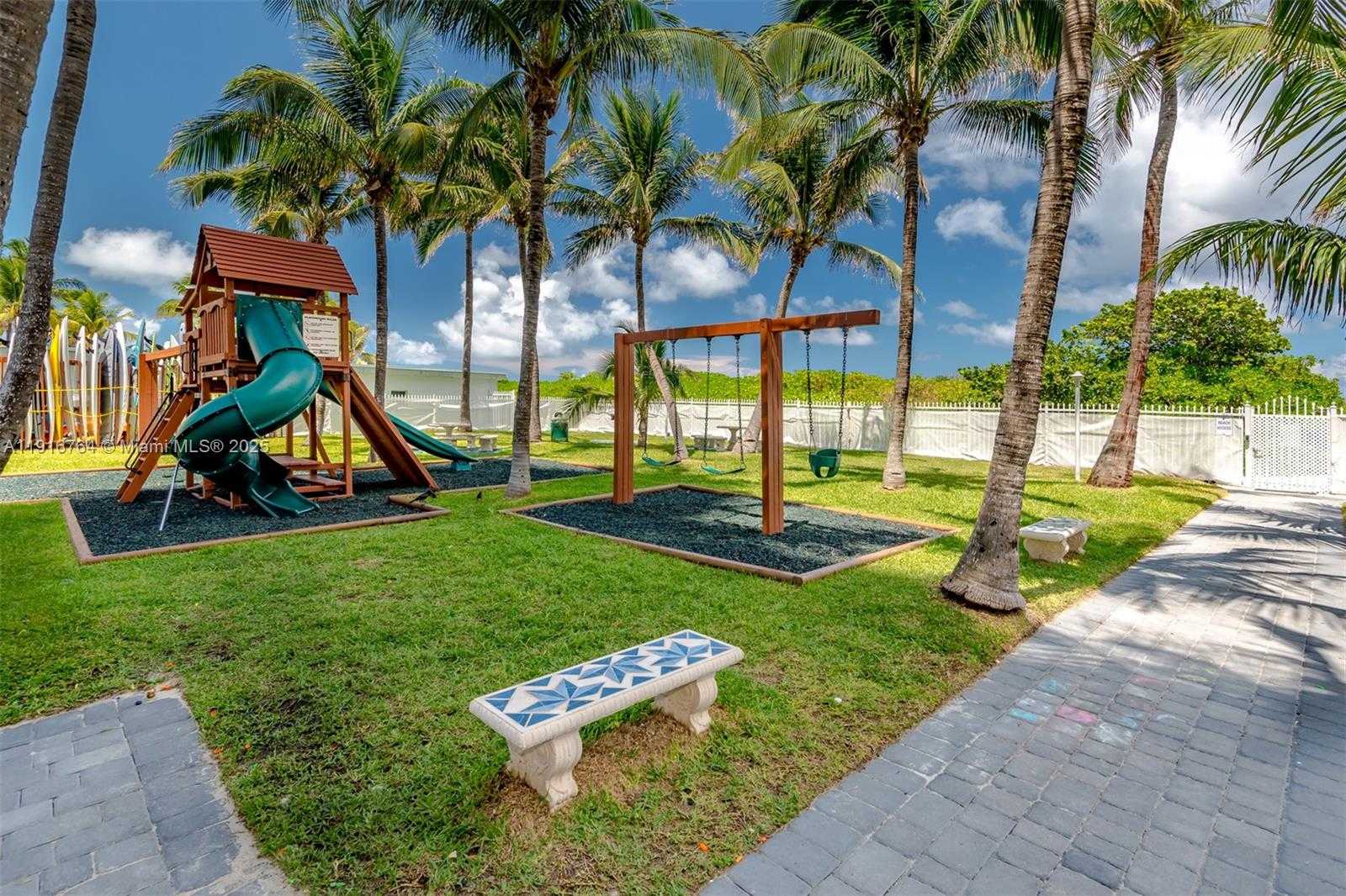 Small Image of 6301 COLLINS AVE #805, Miami Beach Number 35