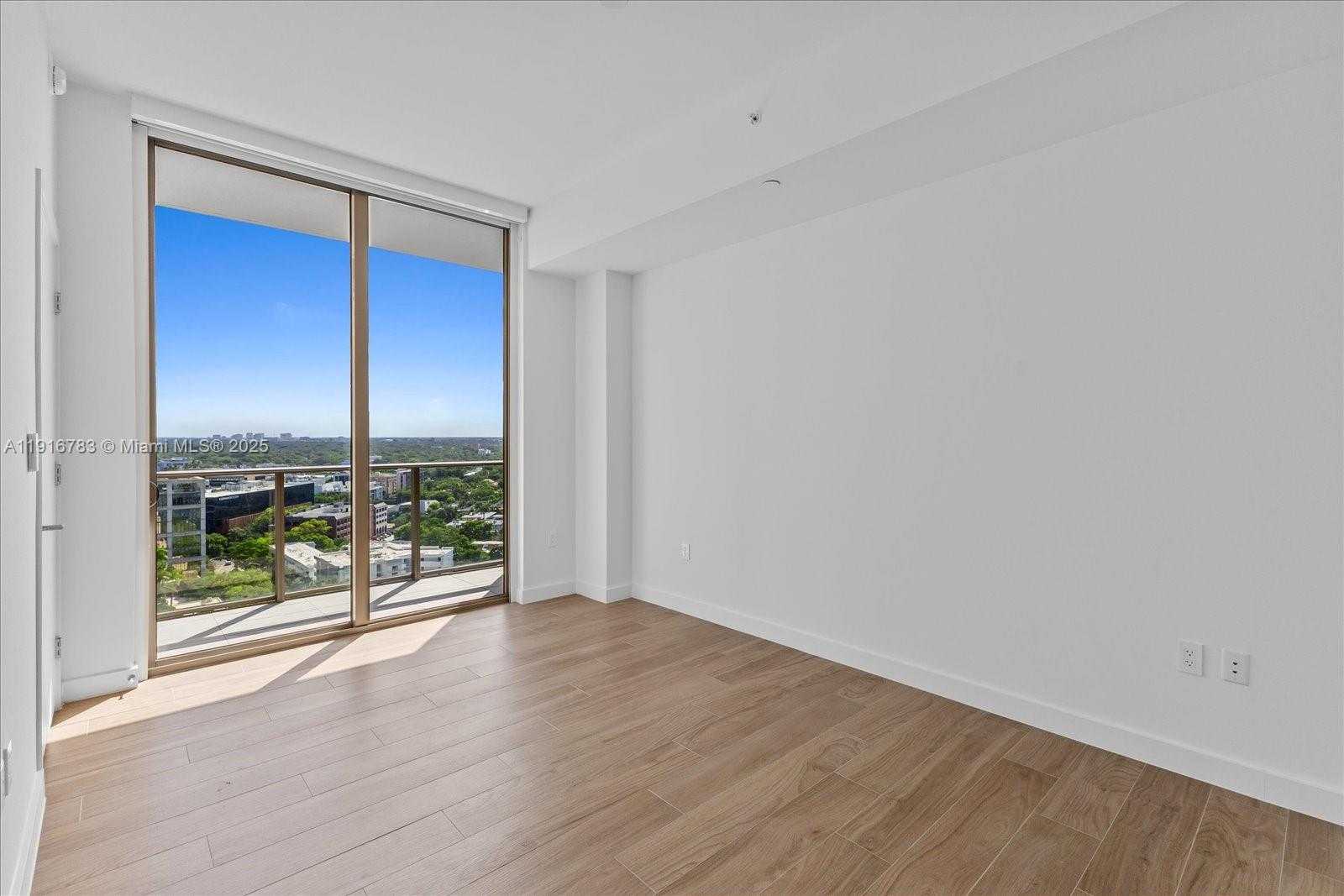 Small Image of 2678 TIGERTAIL AVE #1605, Miami Number 8