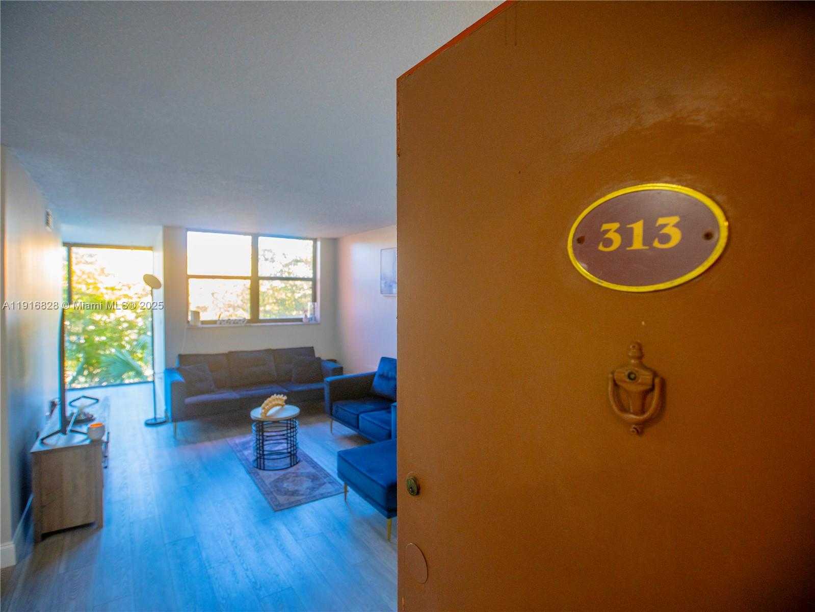 Small Image of 9400 WEST FLAGLER ST #313, Miami Number 3