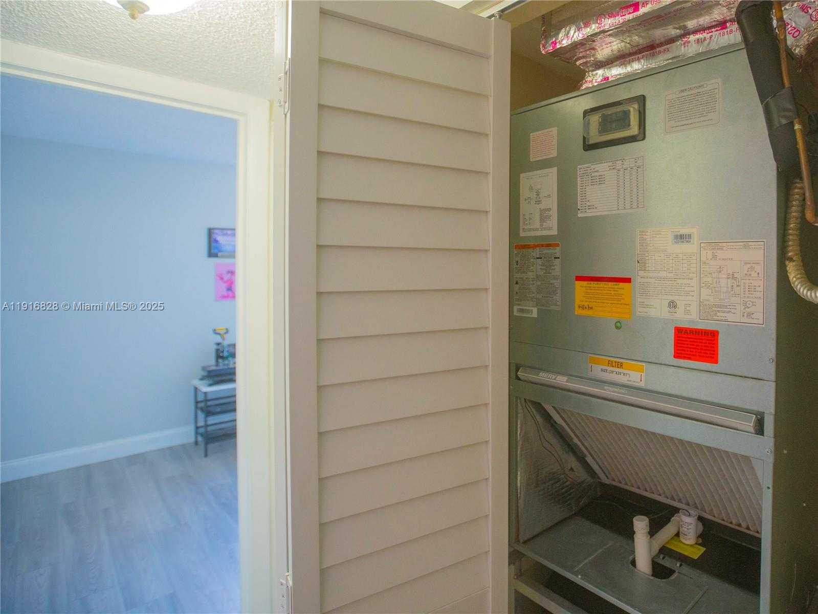 Small Image of 9400 WEST FLAGLER ST #313, Miami Number 31