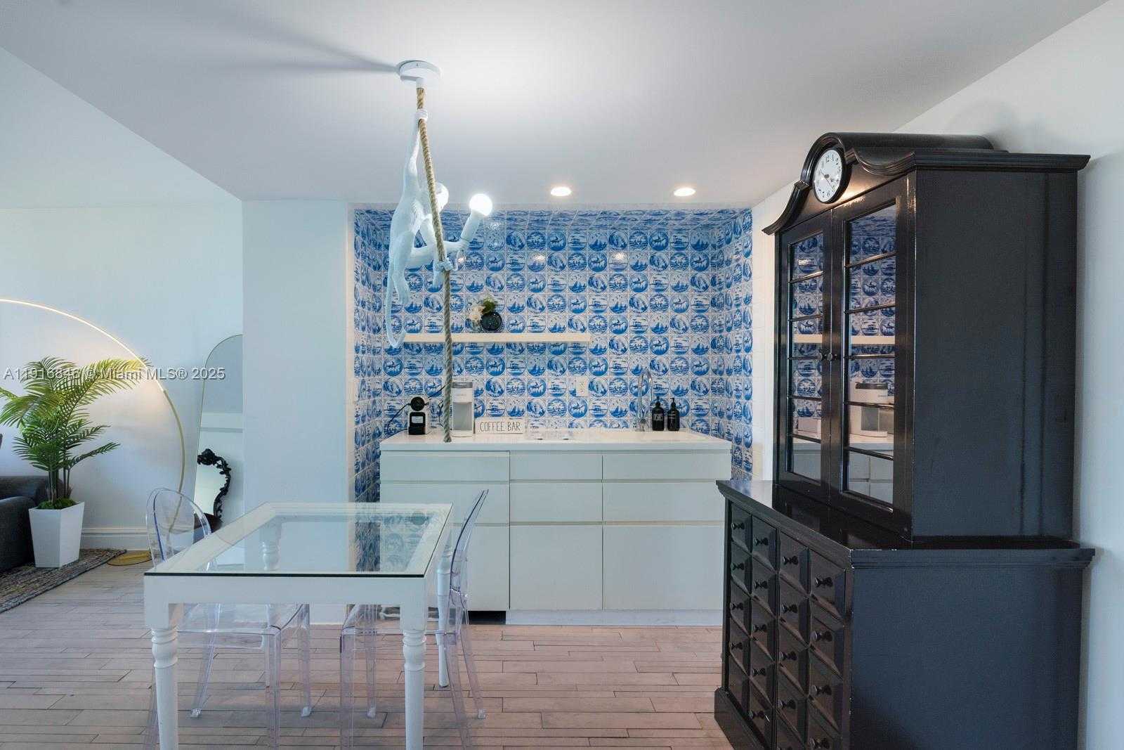 Small Image of 1100 WEST AVE #509, Miami Beach Number 9