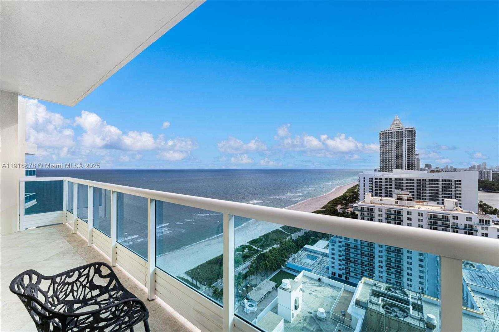 Small Image of 5025 COLLINS AVE #PH-1, Miami Beach Number 15
