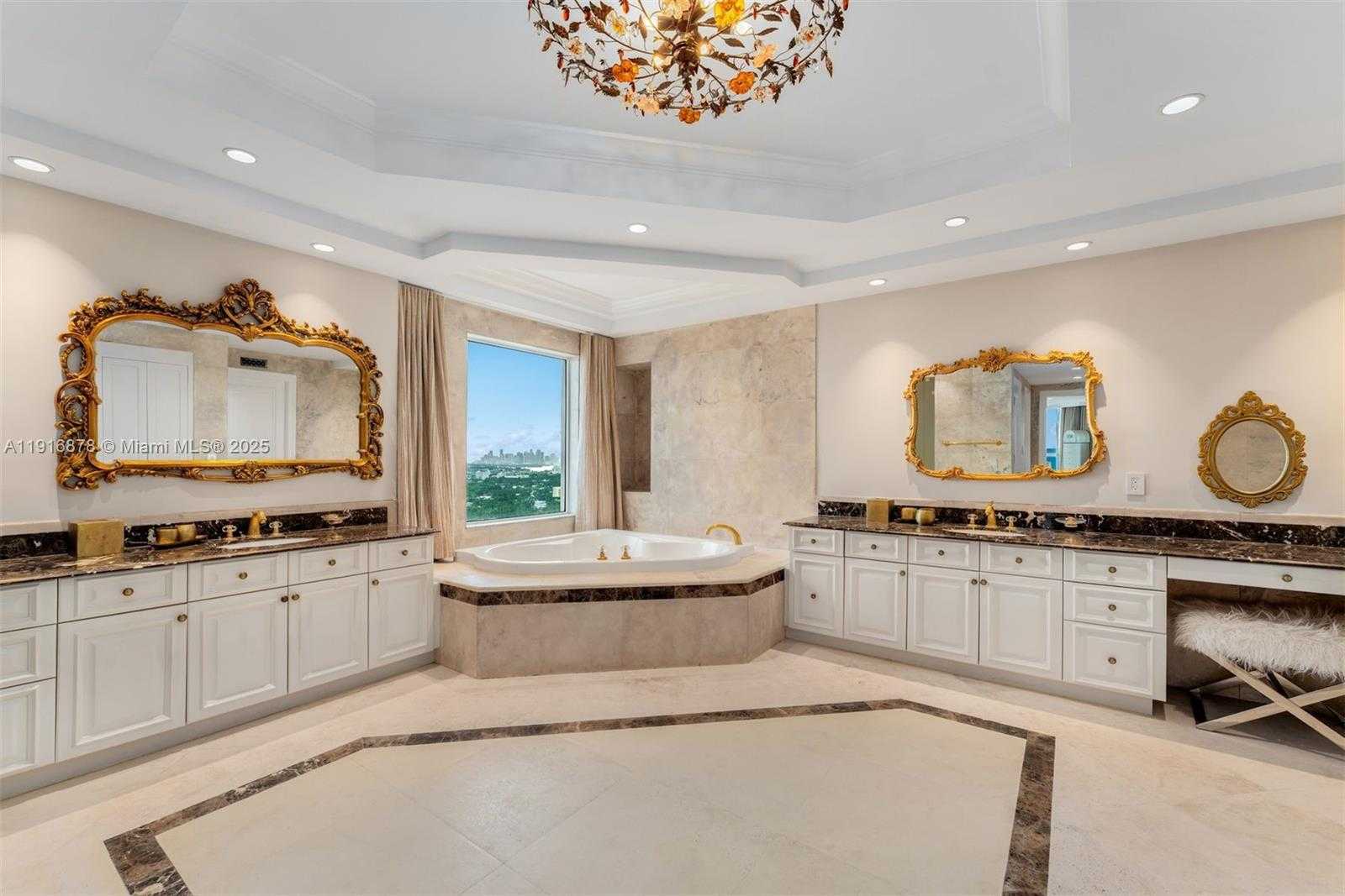 Small Image of 5025 COLLINS AVE #PH-1, Miami Beach Number 32