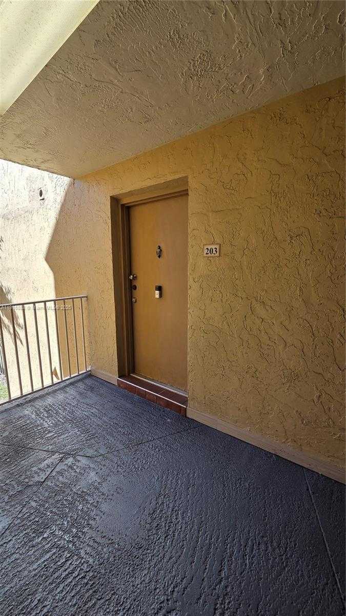 Small Image of 5122 NORTH WEST 79TH AVE #203, Doral Number 5
