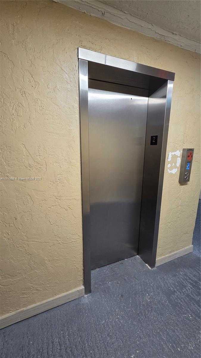 Small Image of 5122 NORTH WEST 79TH AVE #203, Doral Number 9