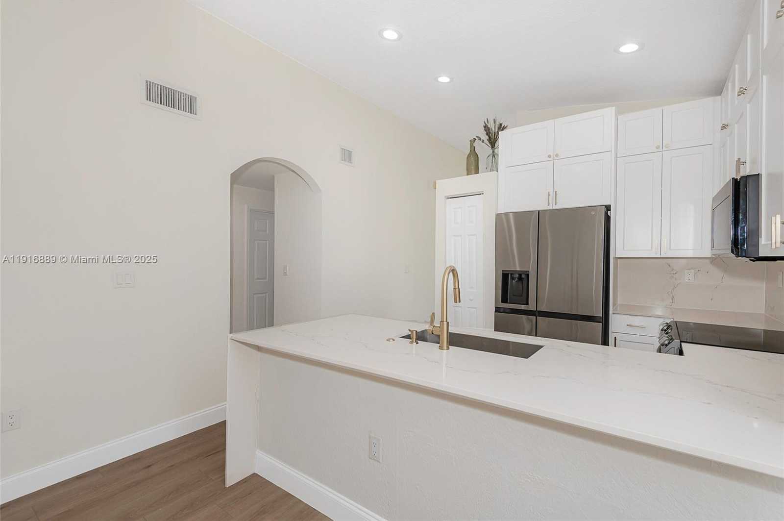 Small Image of 18866 SOUTH WEST 28TH CT, Miramar Number 21