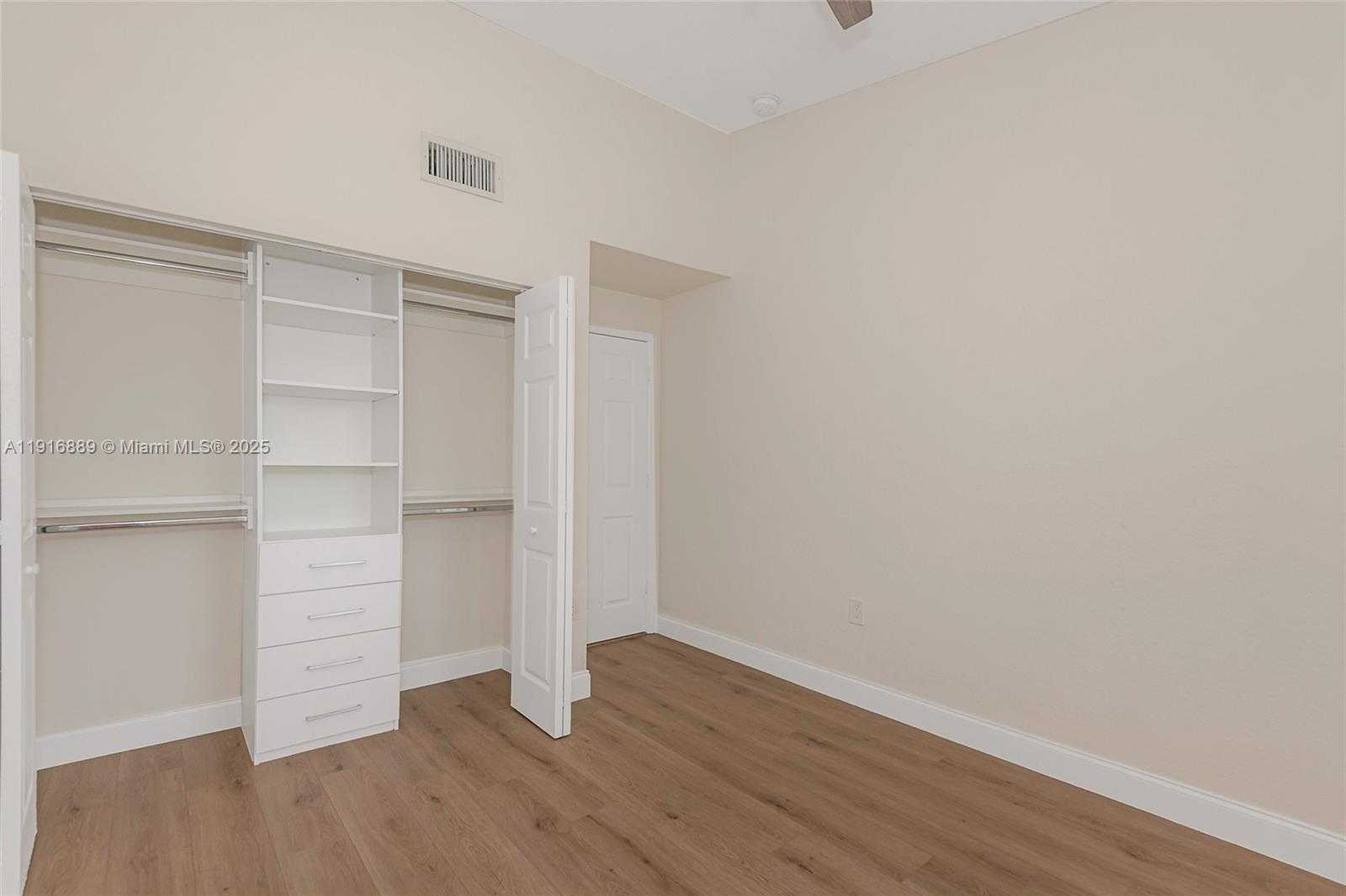 Small Image of 18866 SOUTH WEST 28TH CT, Miramar Number 31