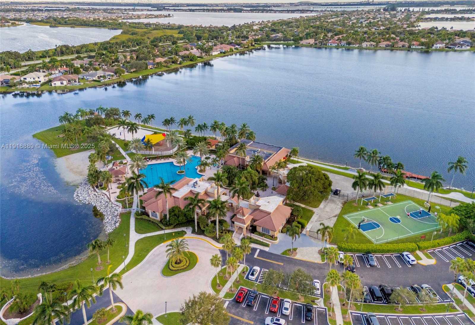 Small Image of 18866 SOUTH WEST 28TH CT, Miramar Number 50