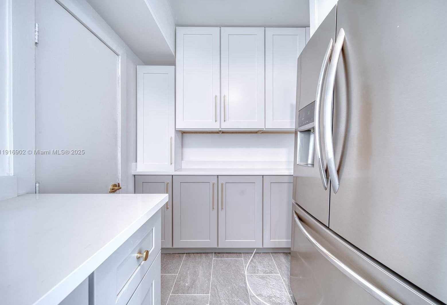 Small Image of 845 NORTH EAST 119TH ST, Biscayne Park Number 17