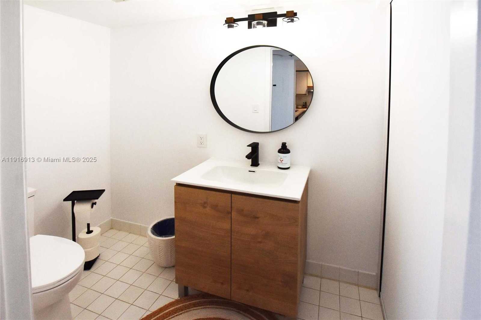 Small Image of 540 BRICKELL KEY DR #1120, Miami Number 10