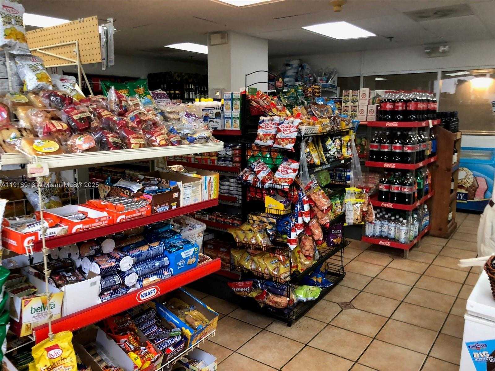 Small Image of 540 BRICKELL KEY DR #1120, Miami Number 34