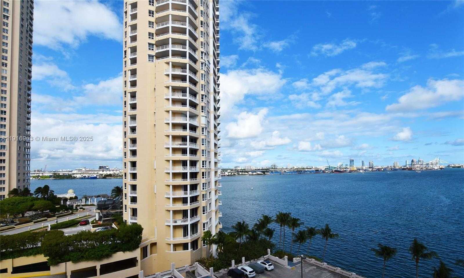 Small Image of 540 BRICKELL KEY DR #1120, Miami Number 6