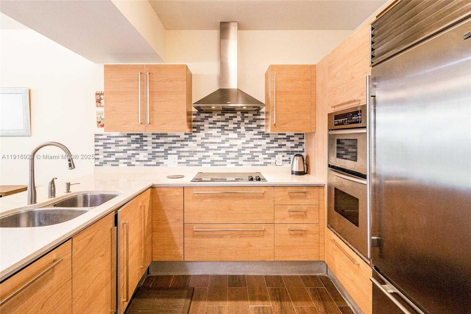 Small Image of 218 SOUTH EAST 14TH ST #1006, Miami Number 9