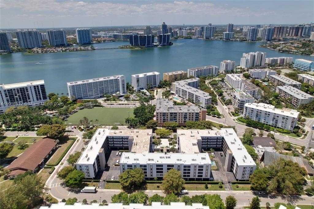 Small Image of 201 178TH DR #315, Sunny Isles Beach Number 39